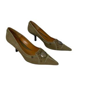 Jessica Bennett Studded Suede Pointed Toe Kitten Heel in light Olive, Size 8.5